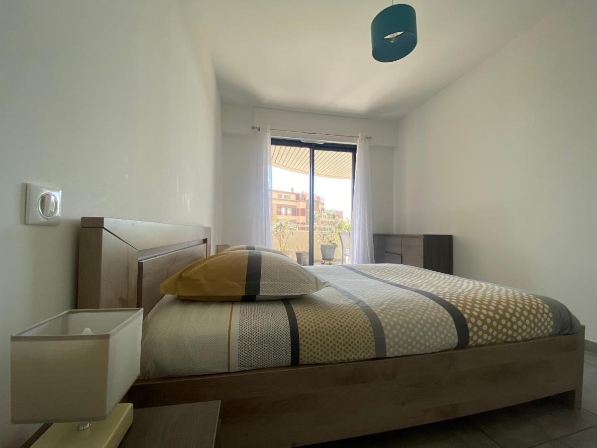 Appartement T2 De Standing Avec Parking A 250 Metres De La Plage, Route Des Sanguinaires, Ajaccio 阿雅克肖 外观 照片
